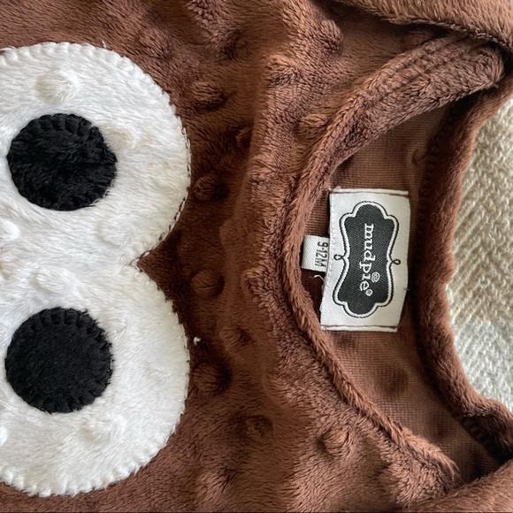 Size 9-12 months Thanksgiving onesie - Picture 3 of 4